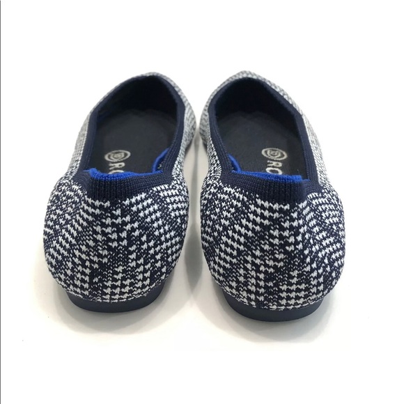 Rothy’s Navy Houndstooth Point - Picture 3 of 9